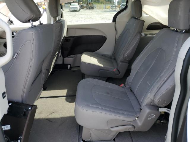 Photo 6 from auction – 2017 CHRYSLER PACIFICA T with VIN 2C4RC1DG3HR577666