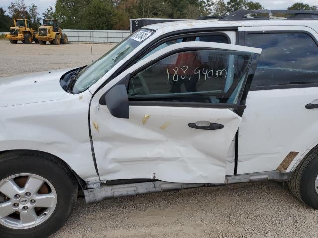 Photo 9 from auction – 2009 FORD ESCAPE XLS with VIN 1FMCU027X9KB46737
