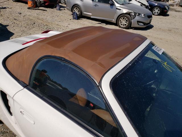 Photo 9 from auction – 2003 TOYOTA MR2 SPYDER with VIN JTDFR320930054397