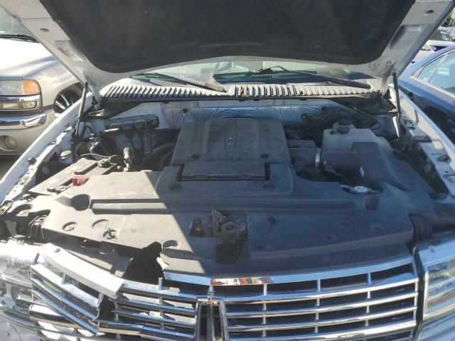 Photo 7 from auction – 2014 LINCOLN NAVIGATOR with VIN 5LMJJ2J56EEL07408