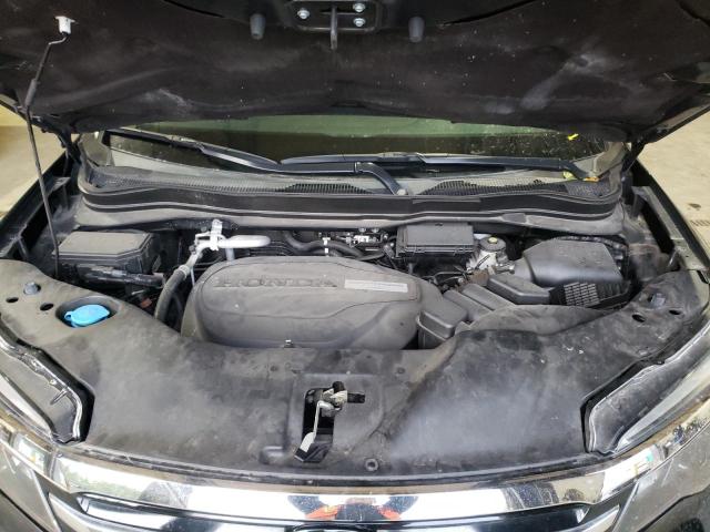 Photo 7 from auction – 2017 HONDA PILOT TOUR with VIN 5FNYF6H9XHB013293