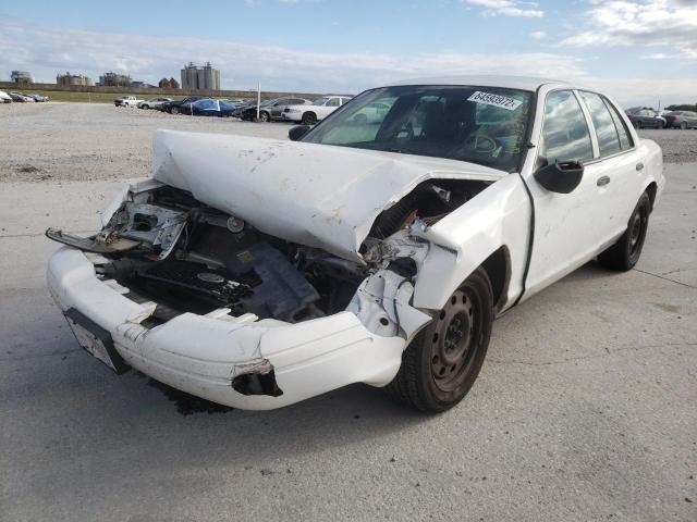 Photo 2 from auction – 2010 FORD CROWN VICT with VIN 2FABP7BV3AX118865