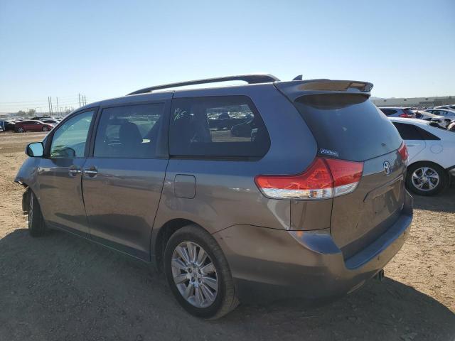 Zdjęcie 3 z aukcji – 2011 TOYOTA SIENNA XLE z VIN 5TDDK3DC6BS020366