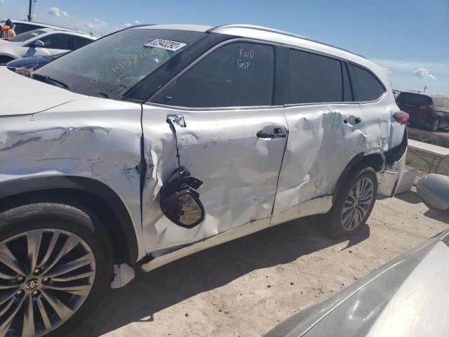 Photo 10 from auction – 2021 TOYOTA HIGHLANDER with VIN 5TDFZRAH4MS070595