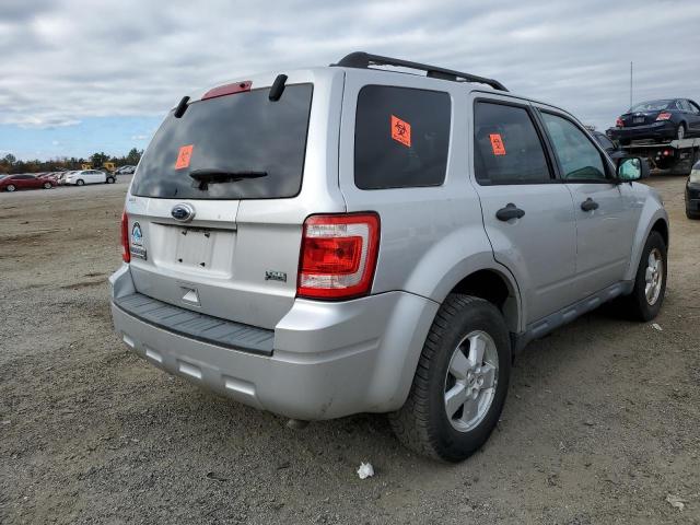 Photo 4 from auction – 2010 FORD ESCAPE XLT with VIN 1FMCU0DG2AKA63787