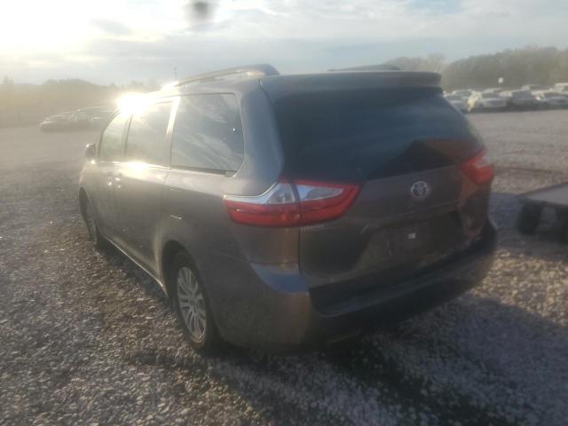 Photo 3 from auction – 2016 TOYOTA SIENNA XLE with VIN 5TDYK3DC1GS738027