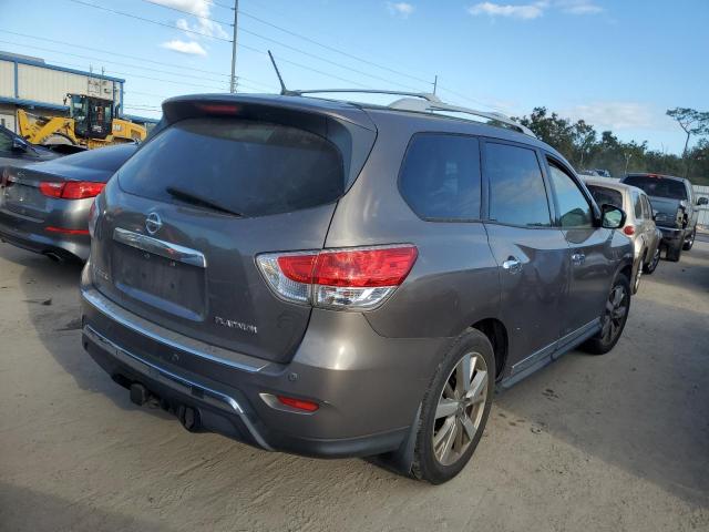 Photo 4 from auction – 2013 NISSAN PATHFINDER with VIN 5N1AR2MN1DC677103