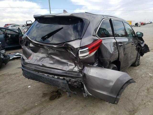 Photo 4 from auction – 2018 TOYOTA HIGHLANDER with VIN 5TDKZRFHXJS530572