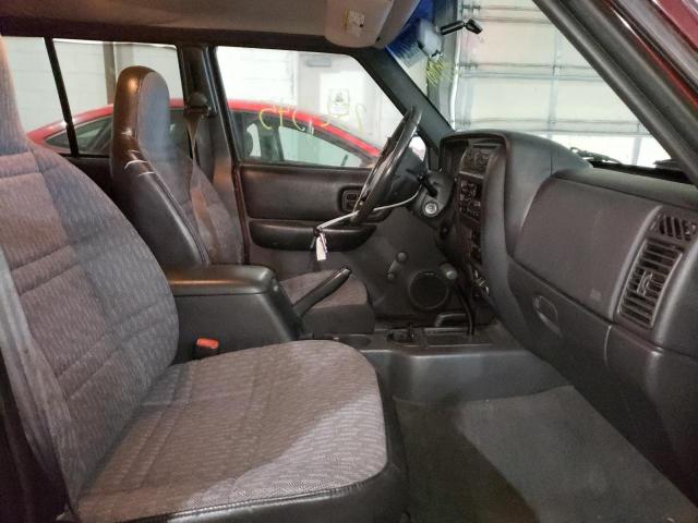 Photo 5 from auction – 2000 JEEP CHEROKEE S with VIN 1J4FF28S5YL222743