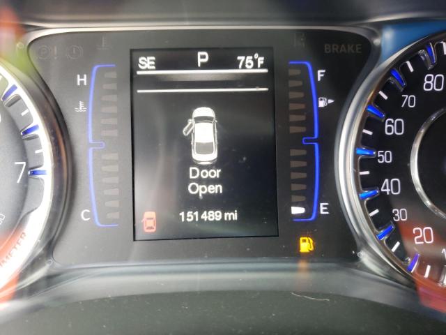 Photo 8 from auction – 2015 CHRYSLER 200 LIMITE with VIN 1C3CCCAB9FN628869