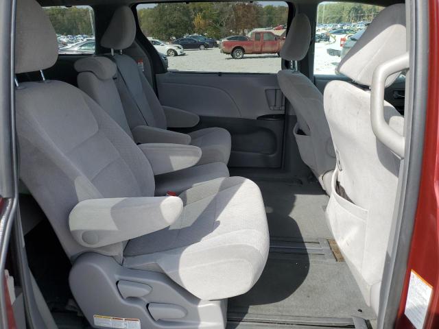 Photo 6 from auction – 2015 TOYOTA SIENNA LE with VIN 5TDKK3DC2FS556437