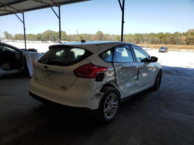 Foto 4 de la subasta – 2015 FORD FOCUS SE con VIN 1FADP3K26FL381881