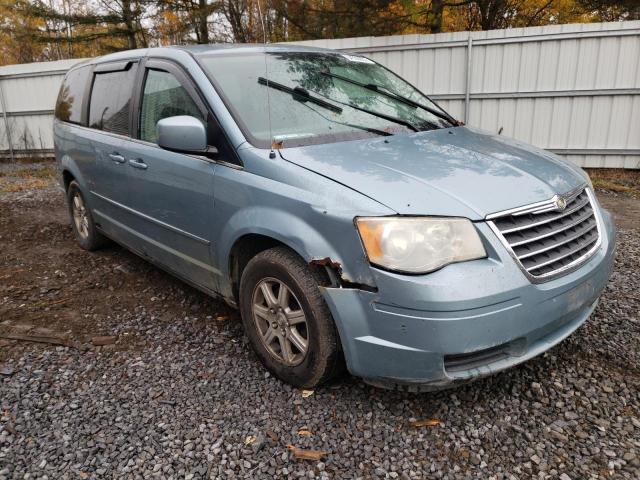CHRYSLER TOWN & COU 2009 with VIN 2A8HR44EX9R572422 - Photo from auction