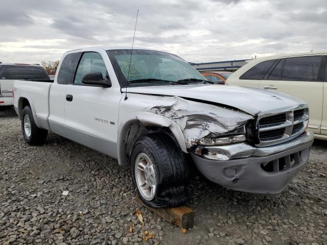 DODGE DAKOTA 2000 with VIN 1B7GL22XXYS790323 - Photo from auction