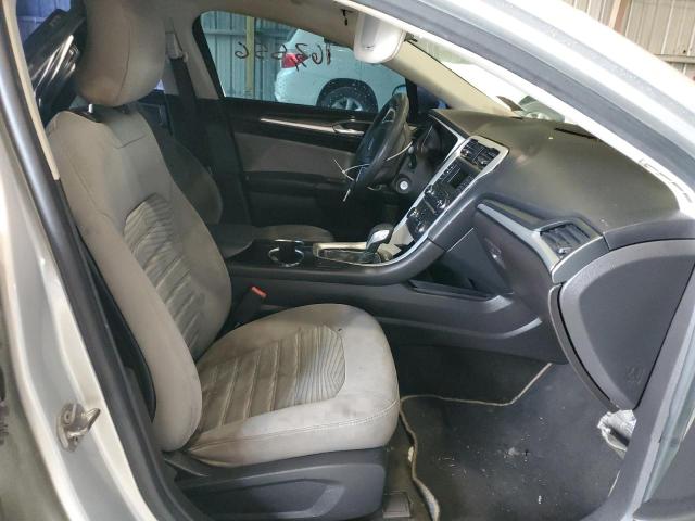 Photo 5 from auction – 2016 FORD FUSION S with VIN 3FA6P0G74GR323895
