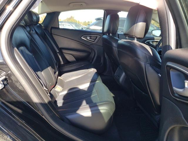 Photo 6 from auction – 2017 CHRYSLER 200 LIMITE with VIN 1C3CCCAB9HN506449