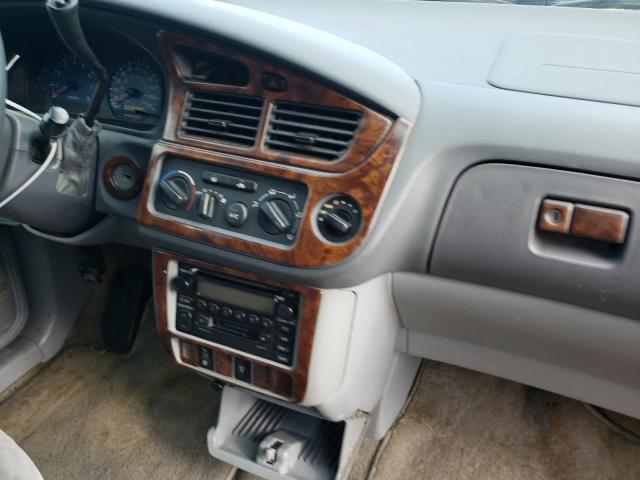 Photo 9 from auction – 2002 TOYOTA SIENNA LE with VIN 4T3ZF13C22U422934