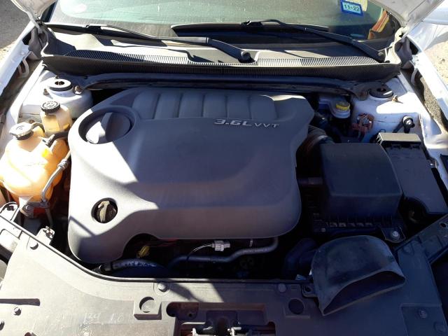 Photo 7 from auction – 2012 CHRYSLER 200 TOURIN with VIN 1C3CCBBG9CN139792