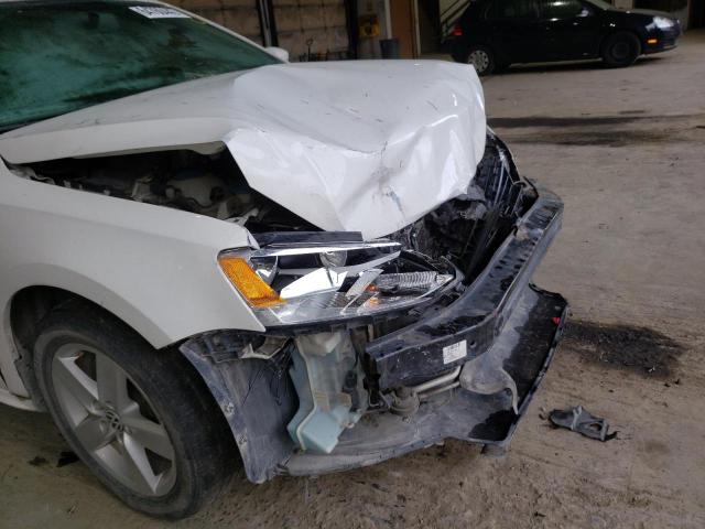 Photo 9 from auction – 2011 VOLKSWAGEN JETTA TDI with VIN 3VWLL7AJ7BM123487