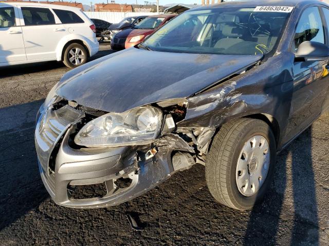 Photo 9 from auction – 2005 VOLKSWAGEN NEW JETTA with VIN 3VWPG71K35M618658