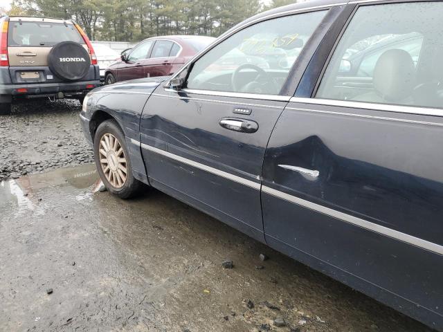 Photo 9 from auction – 2003 LINCOLN TOWN CAR E with VIN 1LNHM81WX3Y638511