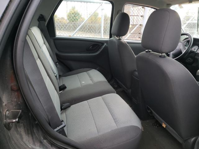 Photo 11 from auction – 2005 FORD ESCAPE XLS with VIN 1FMYU02Z55KD65008