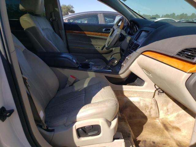 Photo 5 from auction – 2010 LINCOLN MKT with VIN 2LMHJ5FR8ABJ08871