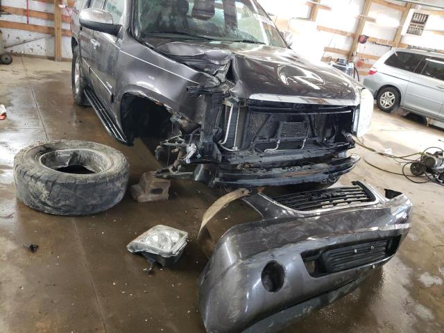 Photo 9 from auction – 2011 GMC YUKON SLE with VIN 1GKS2AE06BR248967