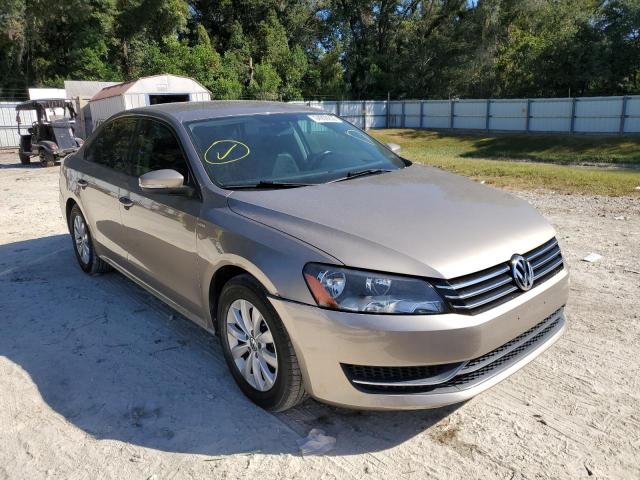 Photo 1 from auction – 2015 VOLKSWAGEN PASSAT S with VIN 1VWAT7A3XFC010102