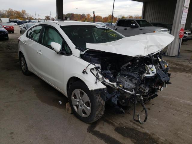 Photo 1 from auction – 2017 KIA FORTE LX with VIN 3KPFK4A7XHE070647