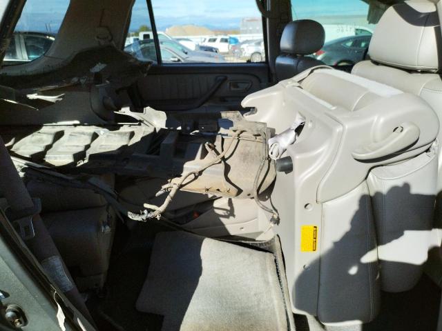 Photo 6 from auction – 2003 TOYOTA SEQUOIA LI with VIN 5TDBT48A03S163592