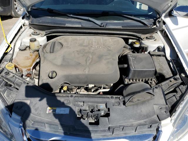 Photo 7 from auction – 2014 CHRYSLER 200 LIMITE with VIN 1C3CCBCG2EN179309