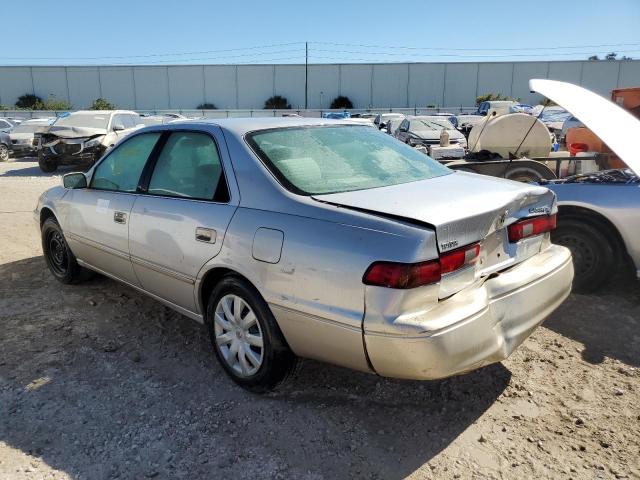 Photo 3 from auction – 1998 TOYOTA CAMRY with VIN 4T1BG22K5WU330079