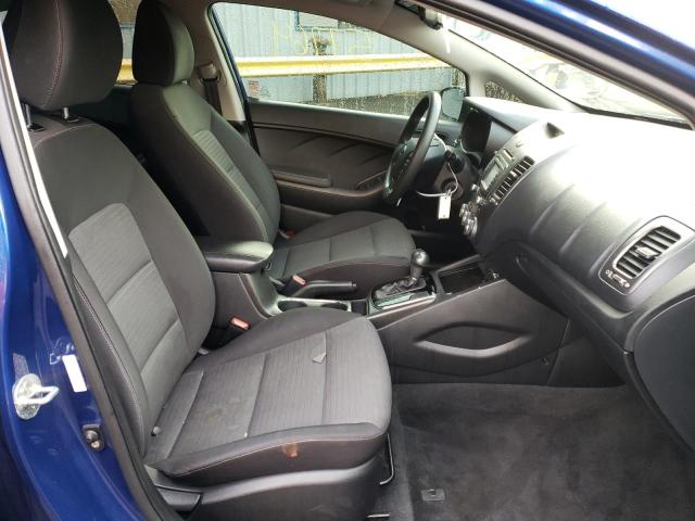 Photo 5 from auction – 2017 KIA FORTE LX with VIN 3KPFL4A7XHE070399