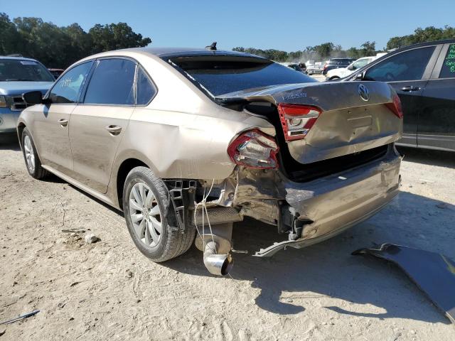Photo 3 from auction – 2015 VOLKSWAGEN PASSAT S with VIN 1VWAT7A3XFC010102