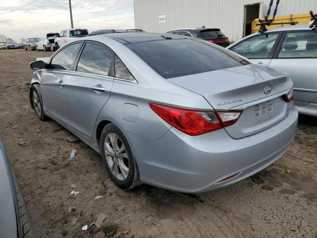 Photo 3 from auction – 2012 HYUNDAI SONATA SE with VIN 5NPEC4AC3CH501114