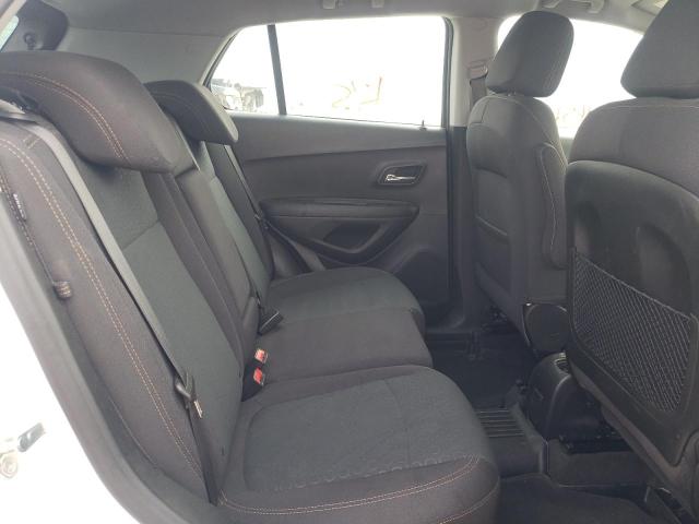 Photo 6 from auction – 2019 CHEVROLET TRAX LS with VIN 3GNCJNSB8KL375055