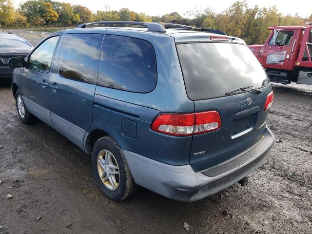 Photo 3 from auction – 2002 TOYOTA SIENNA LE with VIN 4T3ZF13C22U422934