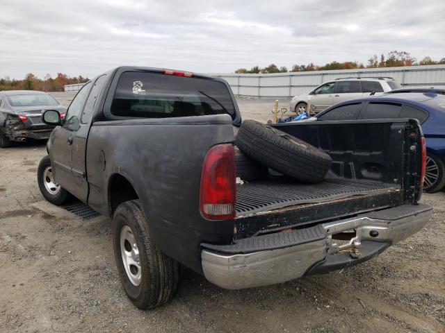 Photo 3 from auction – 2002 FORD F150 with VIN 1FTRX172X2NA44609