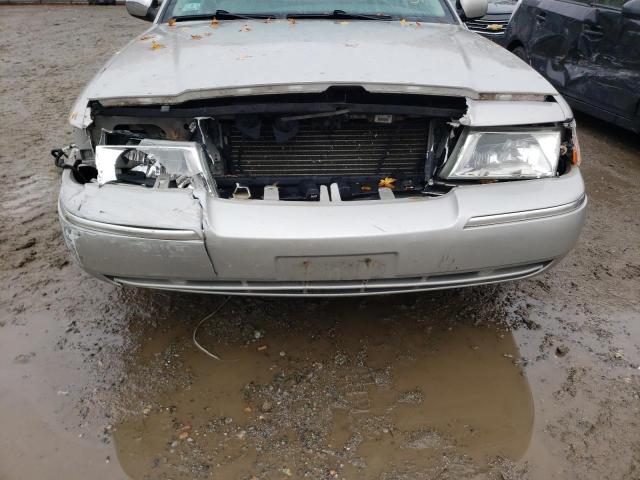 Photo 9 from auction – 2004 MERCURY GRAND MARQ with VIN 2MEFM75W74X630060