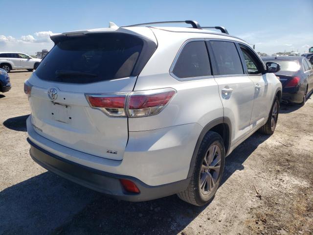 Photo 4 from auction – 2015 TOYOTA HIGHLANDER with VIN 5TDKKRFH9FS042855