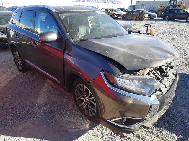 MITSUBISHI OUTLANDER 2017 with VIN JA4AZ3A31HZ053716 - Photo from auction