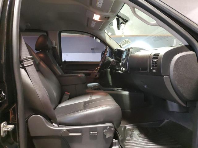 Photo 5 from auction – 2013 CHEVROLET SILVERADO with VIN 3GCPKSE74DG352672