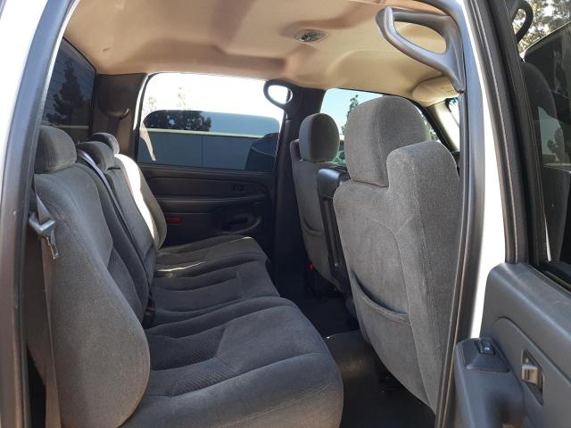 Photo 6 from auction – 2004 CHEVROLET SILVERADO with VIN 1GCHK23114F130241