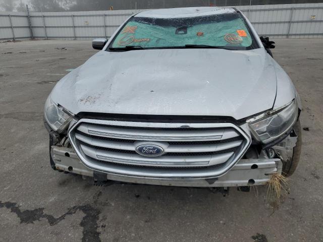 Photo 9 from auction – 2017 FORD TAURUS LIM with VIN 1FAHP2F81HG132605