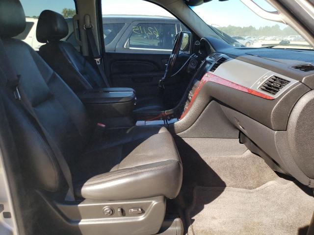 Photo 5 from auction – 2011 CADILLAC ESCALADE E with VIN 1GYS4JEF4BR126337