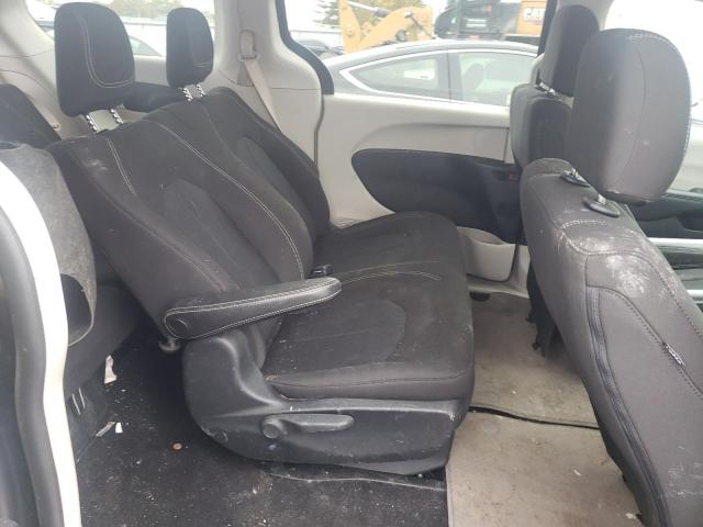Photo 6 from auction – 2020 CHRYSLER VOYAGER L with VIN 2C4RC1AG5LR196043