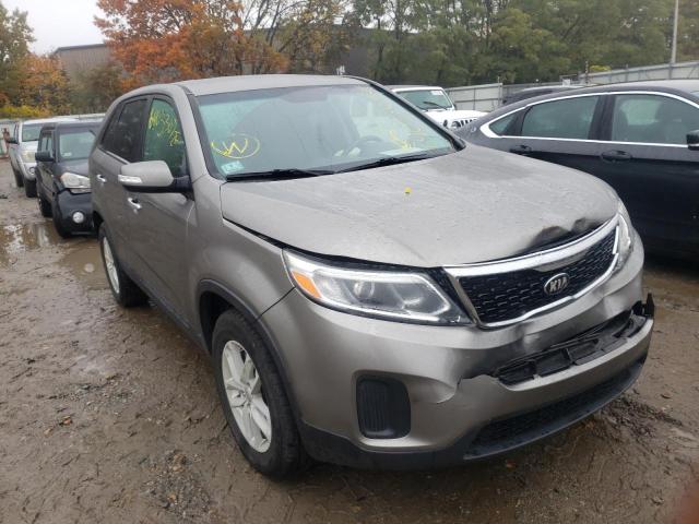KIA SORENTO LX 2015 with VIN 5XYKT3A62FG567317 - Photo from auction