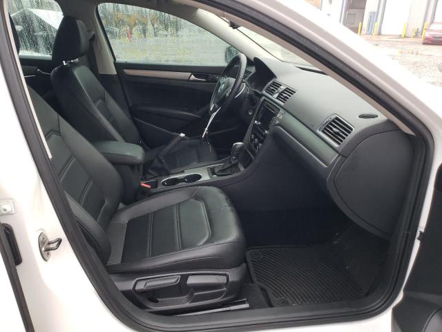 Photo 5 from auction – 2014 VOLKSWAGEN PASSAT SE with VIN 1VWBN7A33EC112306
