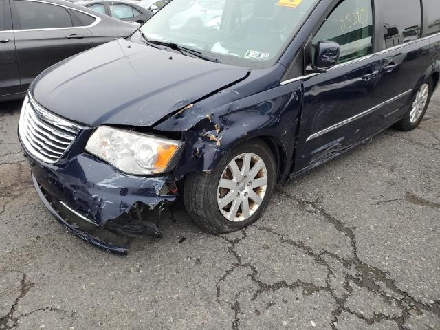 Photo 9 from auction – 2014 CHRYSLER TOWN & COU with VIN 2C4RC1BG1ER398461